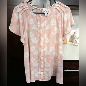 White House Black Market Pink Floral Blouse
